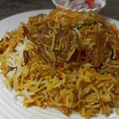 A picture of Spicy Beef Biryani.