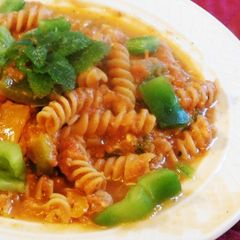 Pasta sizzler sizzling with hot chilli powder, veggies, cheese A picture of Pasta sizzler sizzling with hot chilli powder, veggies, cheese.