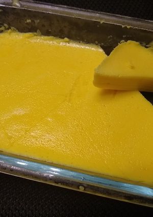 மாம்பழம் கஸ்டர்ட் புட்டிங் (Maambalam cusatard pudding recipe in tamil) செய்முறை முக்கிய புகைப்படம்