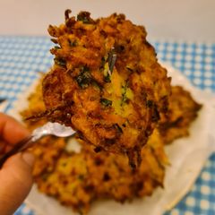 A picture of Zucchini Patties.