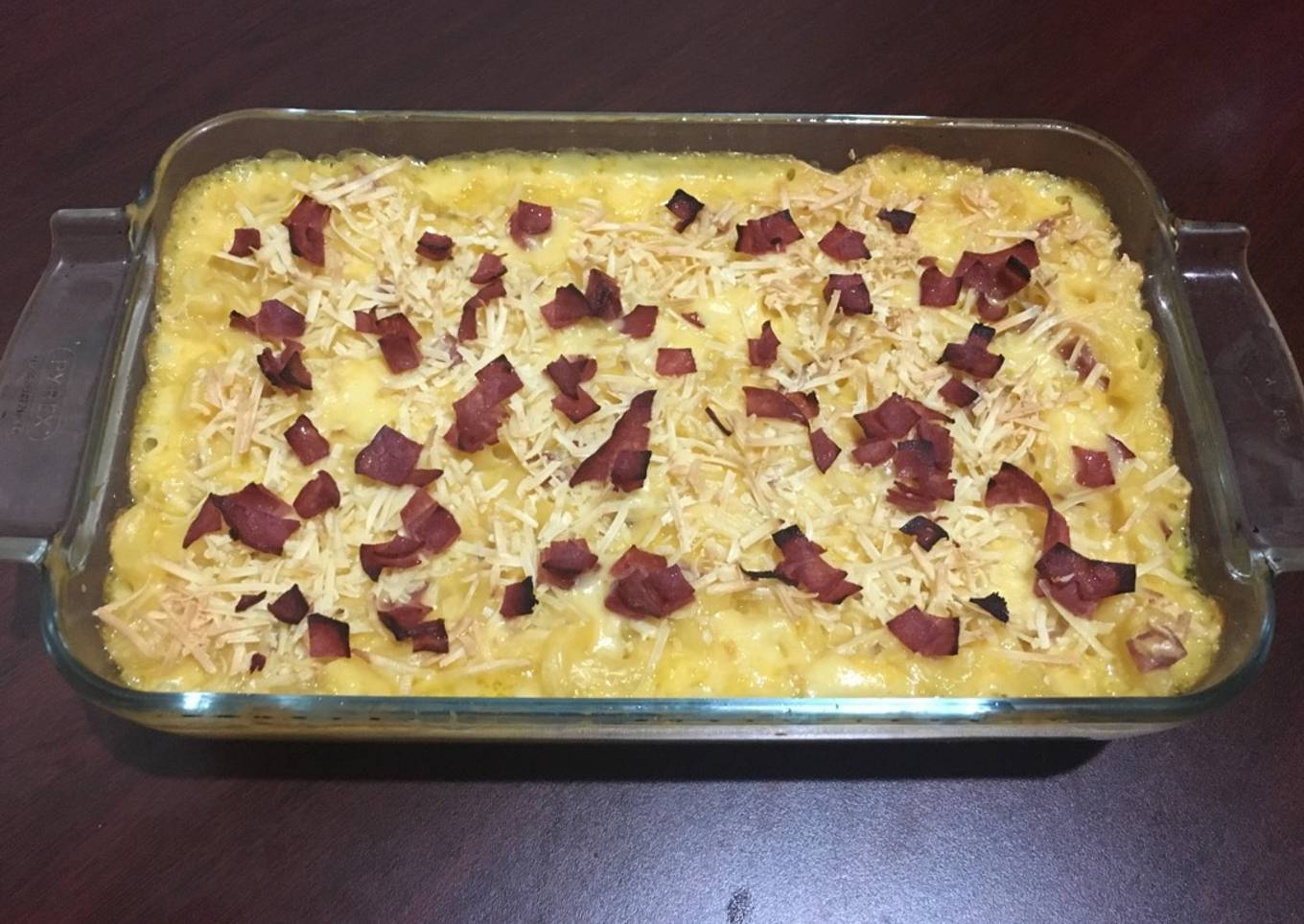 Baked mac and cheese
