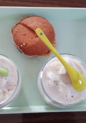 عکسی از دستور شیر موز بستنی