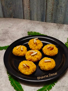 પેંડા.(Penda Recipe in Gujarati) રેસીપી મુખ્ય ફોટો