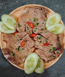 sườn cốt lết rim tiêu