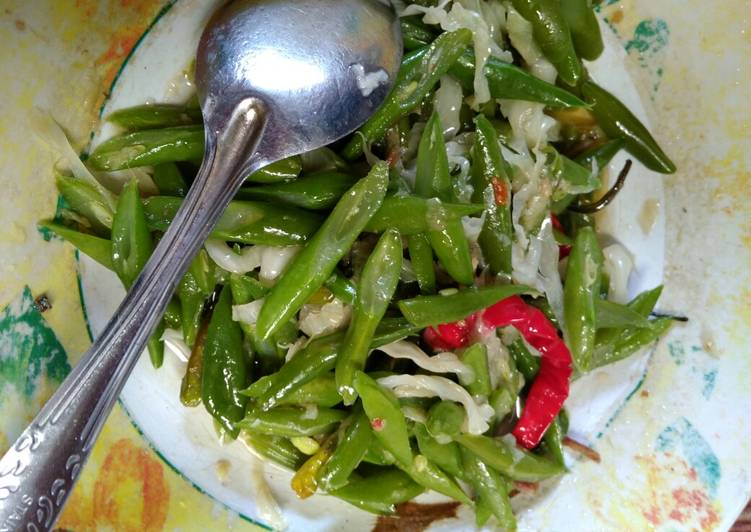 Proses Menyiapkan Tumis manis buncis Lezat