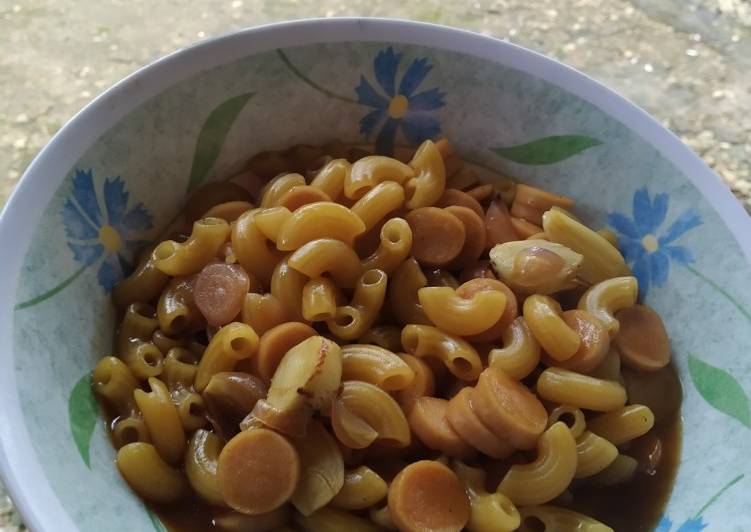 Tumis sosis vs macaroni buat buka puasa abang kecil