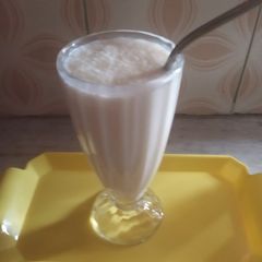 A picture of Banana milkshake.