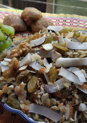 A picture of Gur wale chawal.