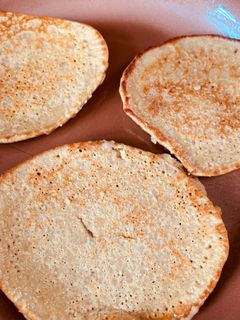 Una foto de Pancake o Tortitas de avena y café y/o chocolate
