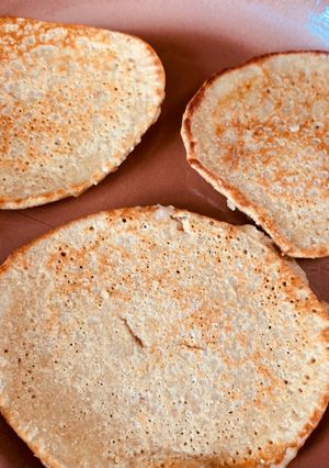 Una foto de Pancake o Tortitas de avena y café y/o chocolate