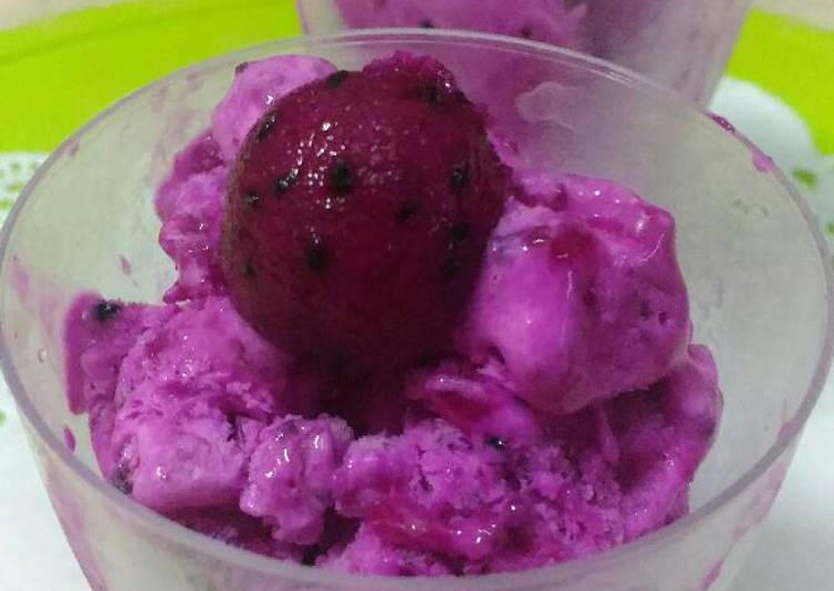 Langkah Mudah untuk Membuat Es krim buah naga 🍦🍦🍦 Anti Gagal
