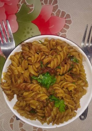 मसाला पास्ता (masala pasta recipe in Hindi) रेसिपी मुख्य फोटो