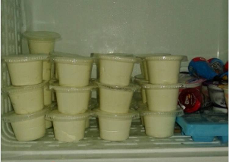 Cara Gampang Menyiapkan Es Krim Vanilla yang Sempurna