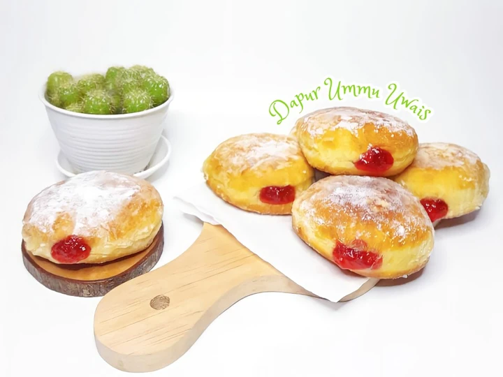 Easy Steps to Make Donat Bomboloni (Selai Strawberry) the Can Spoil the Tongue Appealing