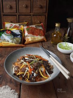 Foto resep Japchae (bihun goreng korea)