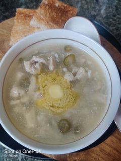 চিকেন স্যুপ(chicken soup recipe in Bengali) রেসিপির প্রধান ছবি