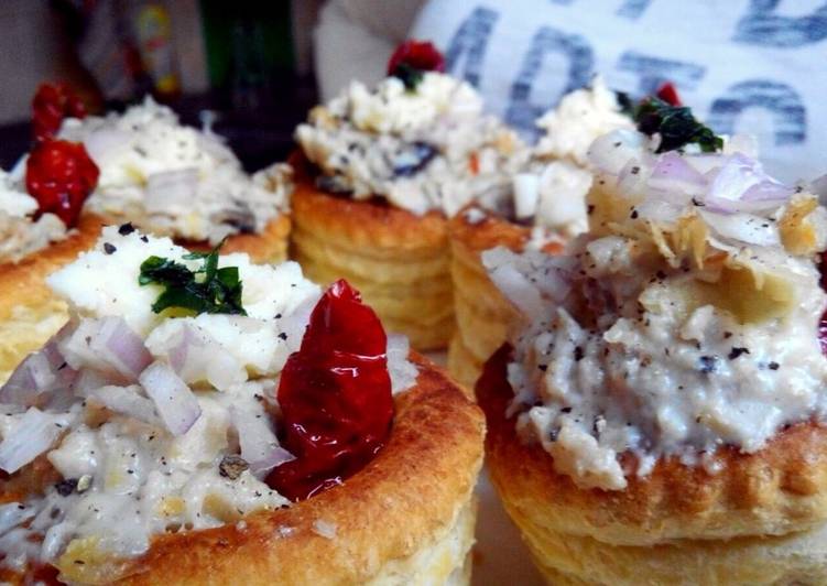 Pastry puff vol au vent