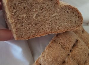 Foto di Pane di semola e farina integrale 🍞🥖