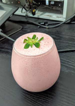 Foto resep Strawberry yogurt smoothie