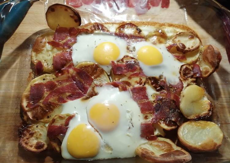 Recipe of Award-winning Broken eggs with Jamon (Serrano Ham)