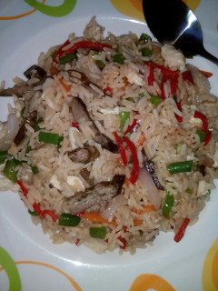 A picture of Chinese fried rice.