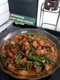 Krengsengan cecek kacang panjang