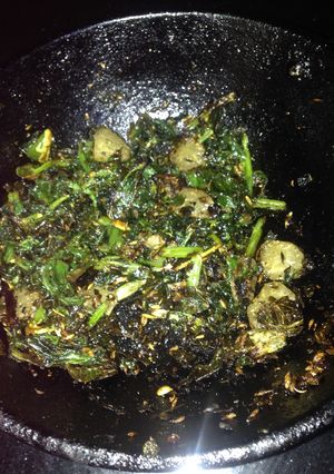 A picture of Crispy moli ke pattay fried.