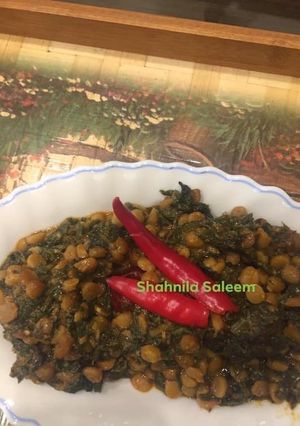 A picture of Spicy chana dal with palak.