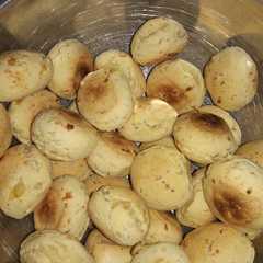 A picture of Chipa.