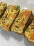 Omelette japonés con vegetales