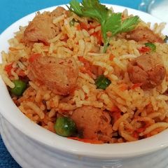 A picture of Carrot and soya chunks pulao.