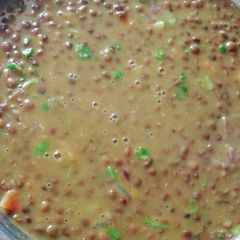 A picture of Daal makhni.