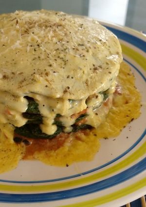 Una foto de Lasaña de espinaca, atún y crema de choclo y roquefort 😋 keto