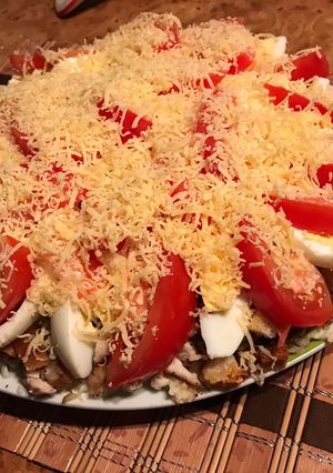Фото Салат «Цезарь с курицей».