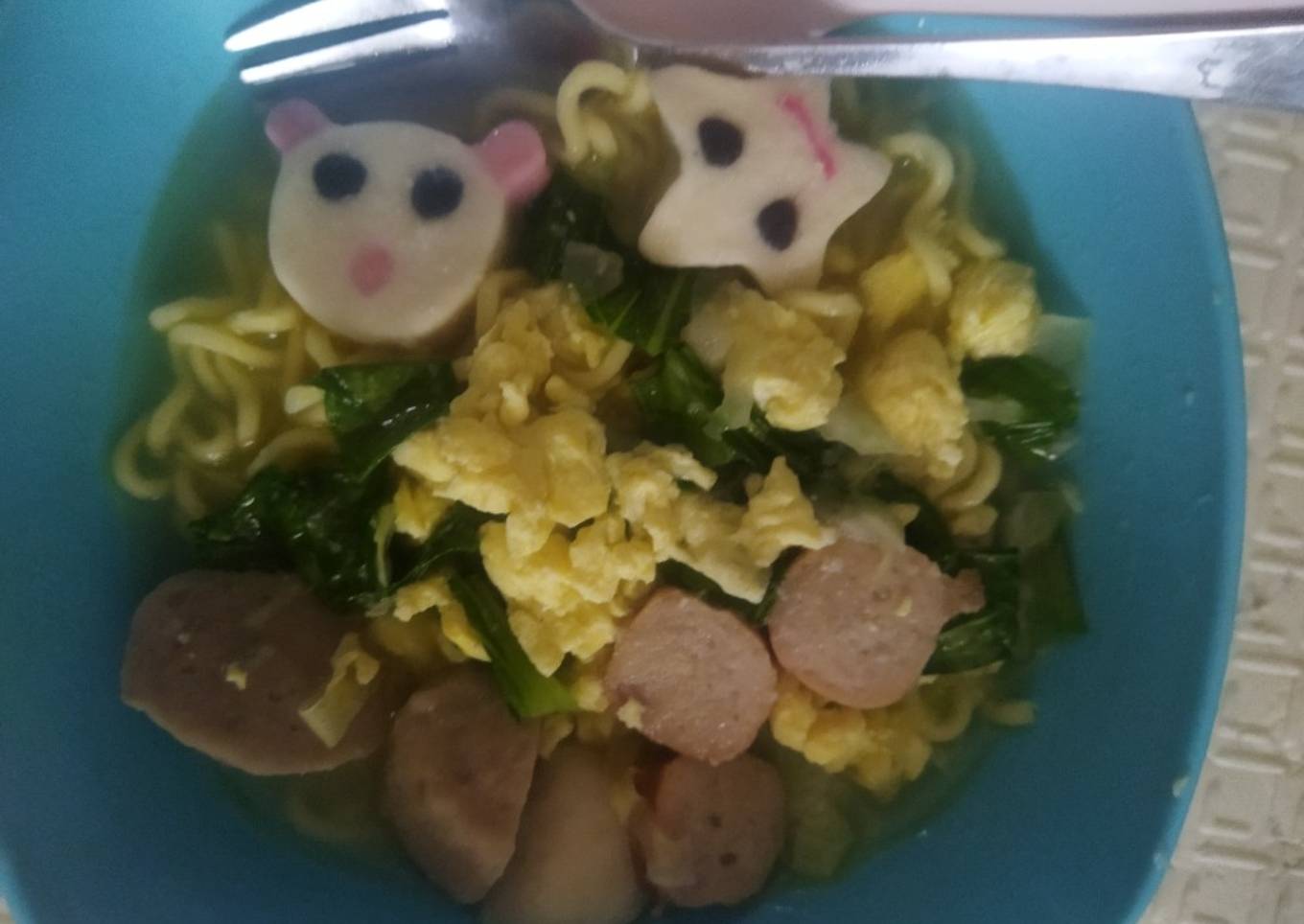 Mie rebus untuk anak