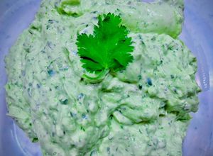 Una foto de Lactonesa al cilantro