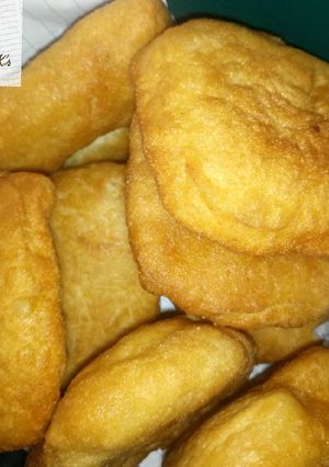 A picture of Semo garlic bread.