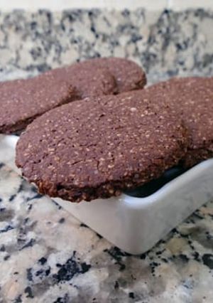 Foto principal de Galletas de avena, cacao y aceite de coco