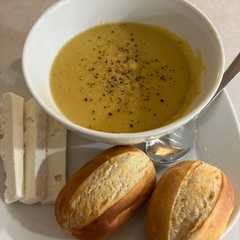 Σούπα με κόκκινες φακές και λαχανικά (Red Lentil soup)-レシピのメイン写真