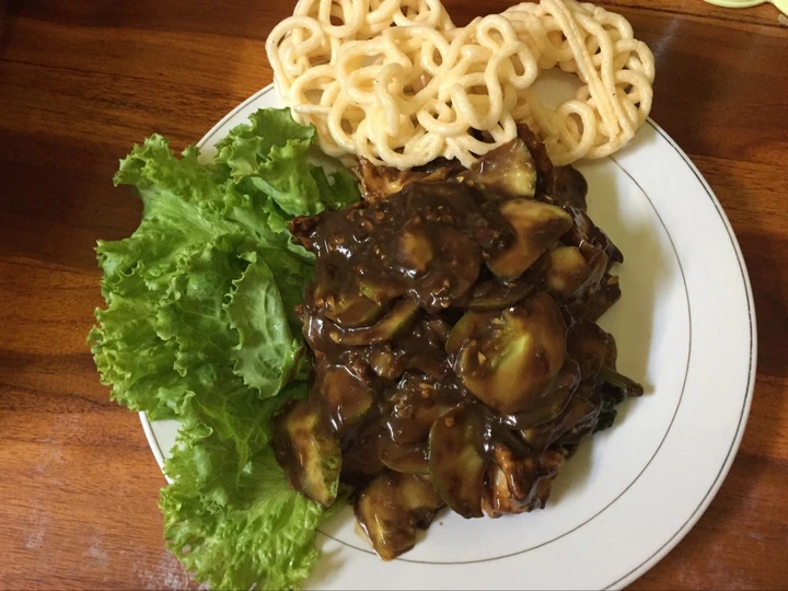 Langkah Mudah untuk Membikin Resep Rujak Petis yang Enak Banget Anti Ribet, Lezat