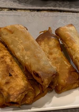 Una foto de Lumpias con masa casera