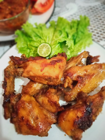 Anti Ribet, Membuat Ayam panggang Kalasan Menu Enak Dan Mudah Dibuat