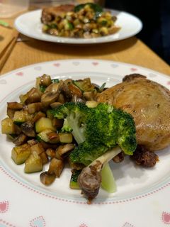 油封鴨腿 的食譜成品照片