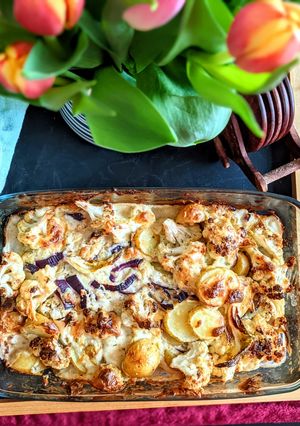 A picture of Cauliflower Cheese Bake.