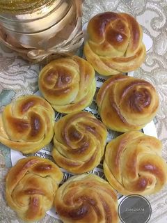 عکسی از دستور نان رز دارچینی