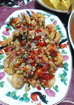Foto resep Udang Goreng Tepung dengan Sambal Matah