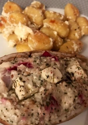 Une photo de Aubergine blanche et gnocchi farcis à la feta