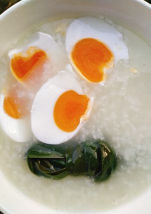 Hình của món Trứng vịt muối.
