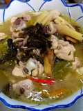 ไก่ต้มใบกระเจี๊ยบ