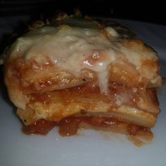 A picture of Lasagna.
